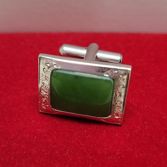 Jade Cuff Links Set - Picture 2 of 9